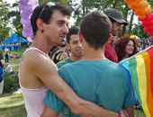 عشرات الآلاف من المثليين يشاركون فى مسيرة باسطنبول