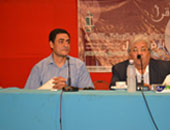 فاروق فلوكس يستعيد ذكرياته بمعرض فيصل وينصح الشباب بحفر اسم مصر فى قلوبهم