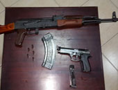 حبس 3 عاطلين ضبط بحوزتهم أسلحة نارية يتاجرون بها فى العمرانية