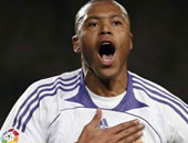 تأكد غياب بابتيستا وميلو عن البرازيل أمام تشيلى