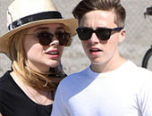 "بروكلين بيكهام" برىء من علاقته بالممثلة الأمريكية ومرتبط بابنة طباخ