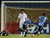 أورجواى تفوز على إنجلترا 1/0 فى اللحظات الحرجة