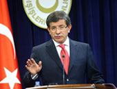 رئيس الوزراء التركى: على البرلمان أن يرفع الحصانة عن كل الأحزاب