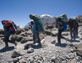 إحباط تسلل 13 شخصا من أسيوط وبنى سويف إلى ليبيا عن طريق السلوم