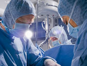 بالفيديو.. عملية جراحية لعلاج العيوب الخلقية لجنين داخل الرحم