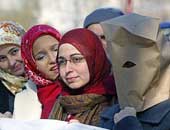 محكمة أمريكية تصدر حكما لصالح مسلمة حرمت من العمل بسبب الحجاب