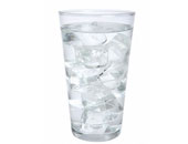 5 حيل للإقبال على شرب المياه بالكم المناسب يوميا