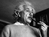 ذكرى ميلاد أحد أكثر العقول إبداعًا فى تاريخ البشرية.. من هو أينشتاين؟