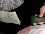 ضبط سوريين قاما بتزوير جوازات سفرهم للحصول على الإقامة بالبلاد