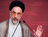 بالفيديو.. الزعيم الإصلاحى "خاتمى" يدعو الإيرانيين للتصويت لـ "روحانى"