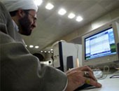 إيران تفرض على مواطنيها استخراج تصريح لاستخدام الفيس بوك