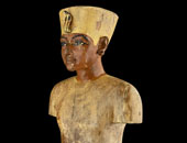المتحف المصرى يبث مراحل ترميم قناع "توت غنخ آمون" أمام الزائرين