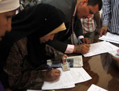 اعتصام مرشح داخل لجنة الانتخابات بالبحيرة لإدراج اسمة بكشوف المرشحين