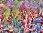 مجموعة شبابية تنظم مهرجان ألوان للاحتفال بعيد الحب
