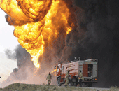 السيطرة على حريق اندلع بخزانين فى حقل أبو الطفل النفطى بمدينة جالو الليبية