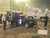 مخمور يقتحم كمين شرطة ويصيب ضابطا وفردى أمن ويحطم 3 سيارات بمصر القديمة