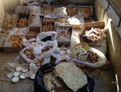 شرطة التموين تضبط مصنعا بداخله 35 طن حلوى المولد النبوى فاسدة بالقاهرة