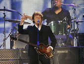 مجلة فرنسية: بول مكارثى نجم فريق البيتلز الشهير "رجل بخيل" 