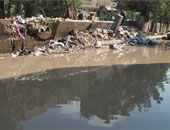 ماسورة مياه مكسورة تغرق شارع ترعة عبد العال بالجيزة