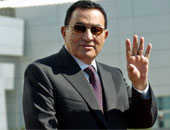 هل يتخذ الرئيس مبارك قراراً بحل مجلس الشعب بعد 18 شهراً؟