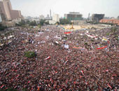 نائب "القومى للشباب" يصف مصابى الثورة بزهور المجتمع.. ويكشف عن دراسة إنشاء وزارة مستقلة للشباب لأنهم يمثلون 60% من المجتمع.. ومصاب يطالب بإعادة هيكلة الإعلام 