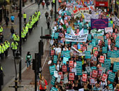 الآلاف يحتشدون فى لندن ضد الاجراءات التقشفية