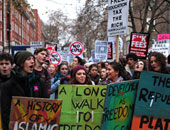 مظاهرة حاشدة فى لندن احتجاجا على إجراءات الحكومة ضد تغيير المناخ
