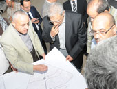 بالصور.. وزير الإسكان لـمستفيدى "ابنى بيتك": أنا خدامكم.. ولن تخرج شركة مقاولات من المشروع إلا بعد توصيل المرافق.. رئيس جهاز المدينة: بدء تسليم 2134 قطعة أراض  ضمن قرعة 2007 بالتوسعات الشمالية للمدينة