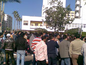 التفاوض بدلاً من التظاهر