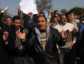 "المؤقتين" بالمركز القومى للبحوث الجنائية ينظمون وقفة احتجاجية