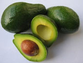 الأطعمة الخضراء تحتوى على الكلوروفيل وتساعد على تجديد الجلد وطرد السموم