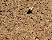 إصابة خارج عن القانون بطلق نارى أثناء تبادل إطلاق النار مع الشرطة بسوهاج  