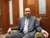 القاضى من حقه الإدلاء برأيه فى القضايا العامة ومحظور عليه المشاركة 