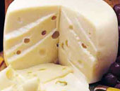 تموين الغربية تضبط كميات كبيرة من الجبن وأغذية الأطفال منتهية الصلاحية