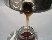 الشاى والعسل الأسود للوقاية من نزلات البرد شرط ألا تتناولهما معاً