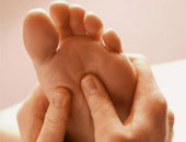 4 طرق لحماية قدمك من الإصابة بالتينيا والرائحة الكريهة