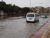 سقوط أمطار غزيرة على برج العرب غرب الإسكندرية