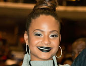 90% من محبى كريستينا ميليان ينتقدون إطلالتها بـ"روج شفاة أسود"