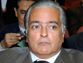 هشام خليل: لاتوجد خلافات بينى وبين زاهى حواس