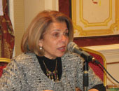 مشيرة خطاب تتابع التحقيقات فى زواج قاصر من سعودى مقابل 20 ألف جنيه