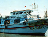 مسئول ليبى: توقيف مركب صيد على متنه 15 بحارا بالمياه الإقليمية الليبية