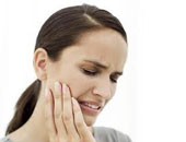 أسباب أمراض اللثة والفم وتسوس الأسنان
