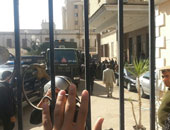 السجن 3 و6 سنوات لعاملين هتكا عرض طفل وصوراه عاريا بقنا