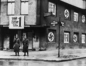  المجلس اليهودى الألمانى يعارض إحياء ذكرى المذابح النازية مع سقوط جدار برلين 