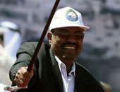 الجارديان: الانتخابات السودانية لن تغير شيئا