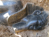 تمثالان جديدان لأمنحتب الثالث