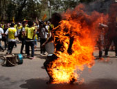 على طريقة بوعزيزى...مواطن تركى يشعل النيران فى نفسه بعد تأخر راتبه