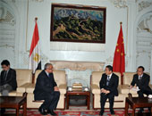 وزير السياحة يقرر إيقاف شركتين بسبب حادث أبو سمبل.. وإلغاء ترخيص شركة تقاعست عن تركيب جهاز الـ GPS.. ويقدم العزاء لسفيرى الصين الشعبية وبريطانيا فى ضحايا حادث البالون