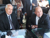 بالصور.. وزير الثقافة يفتتح معرض الكتاب ويتفقد قصر ثقافة دسوق