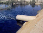 "البيئة": إنهاء أزمة الصرف الصناعى بنهر النيل آخر الشهر الجارى
